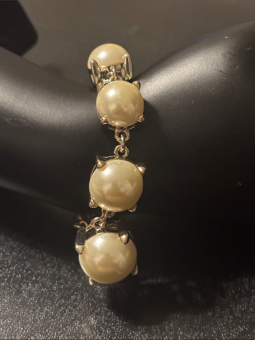 Gold-Tone Pearl‎ Bracelet By BannaRepublic- Graduated Pearl Cabachons